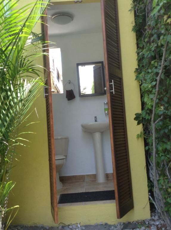 Villas De Brisas Куэрнавака Экстерьер фото